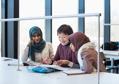 Philosophy students in library.