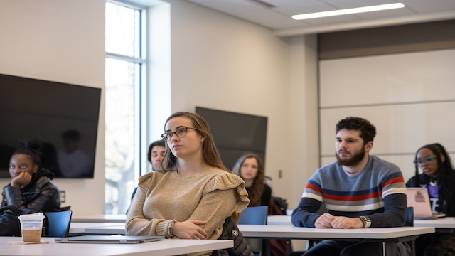 Students Round Table