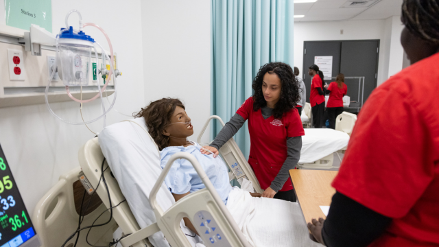 Students in simulation lab