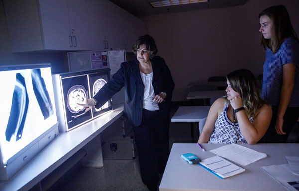 BS radiologic technology students in lab