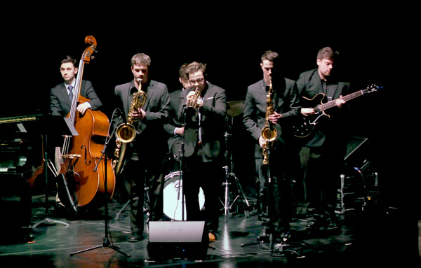 Student ensemble performing