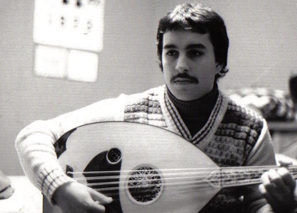 Ara Dinkjian '80 in college