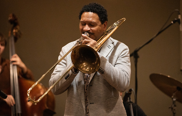 UHart trumpet player