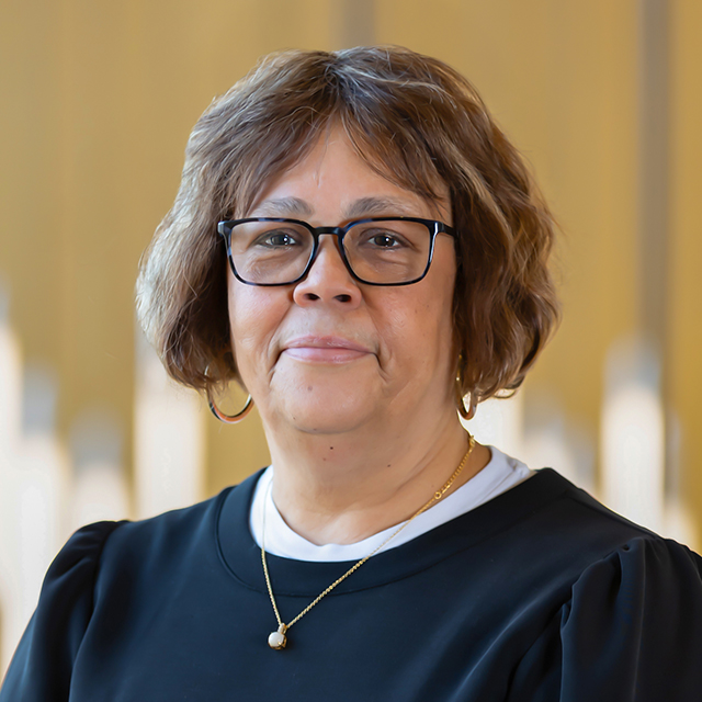 Hopal Barr headshot