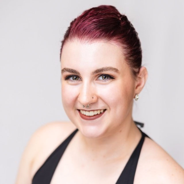 Caroline Schroer  headshot