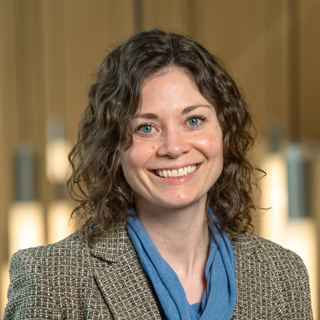 Elizabeth Caron headshot
