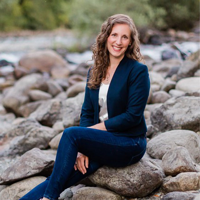 Lindsay Ciancetta headshot