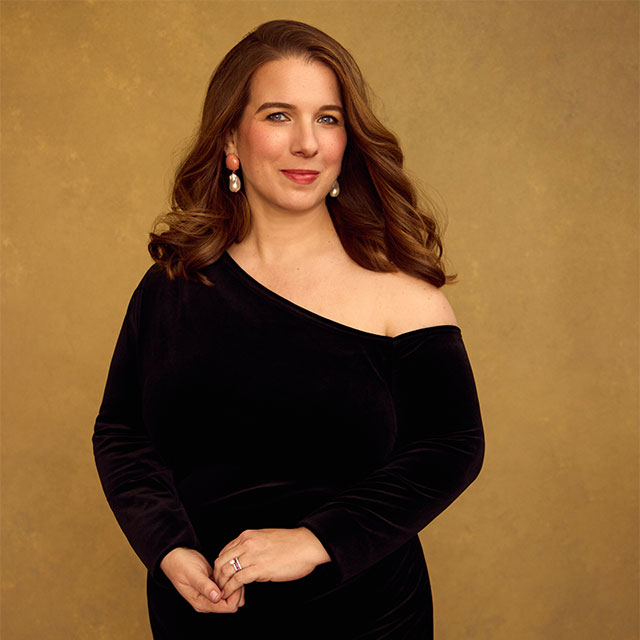 Lisabeth Miller headshot