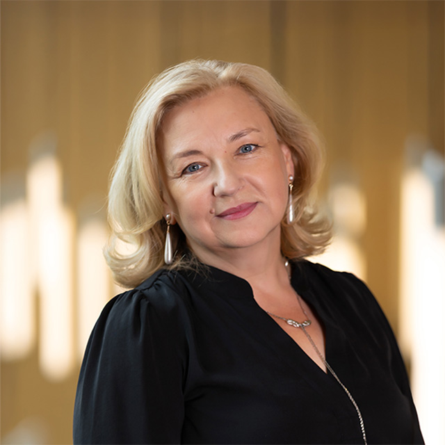 Malgosia Lis headshot