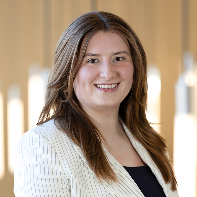 Mackenzie Pheland headshot