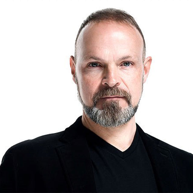 Troy Cook headshot