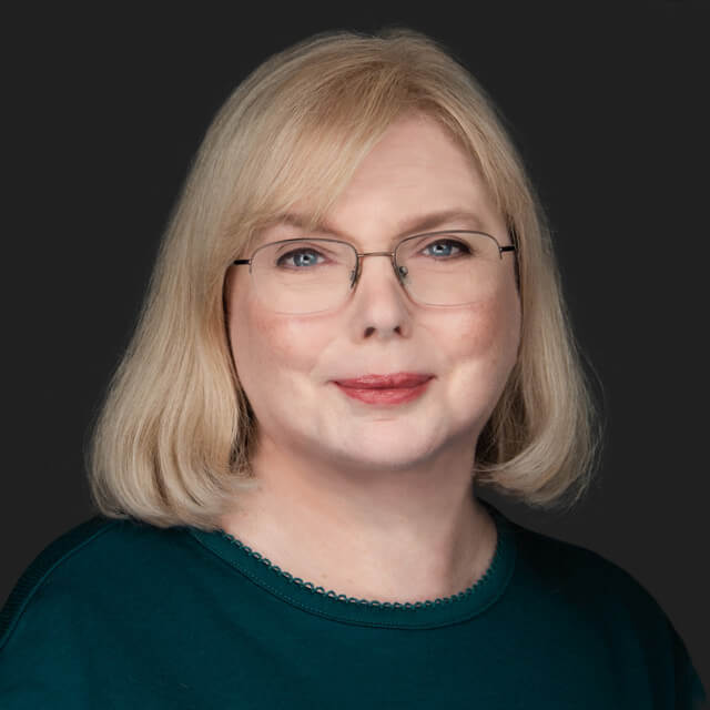 Barbara Lamberton headshot