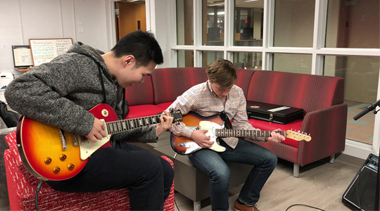 site://Giving Site/_images/naming-opps-images/naming-opps-commuter-small.png