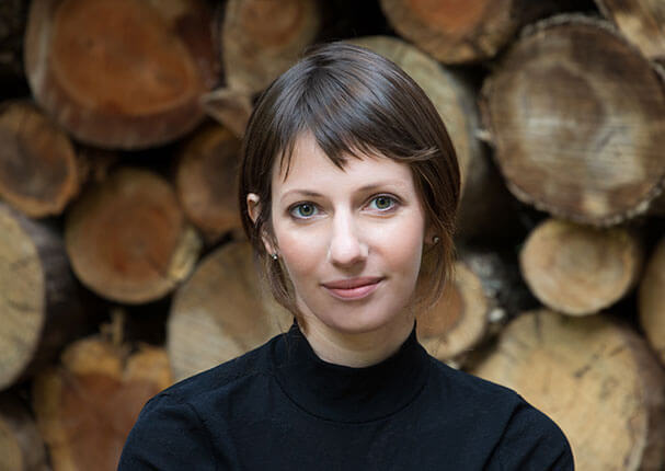 Author Hanna Halperin