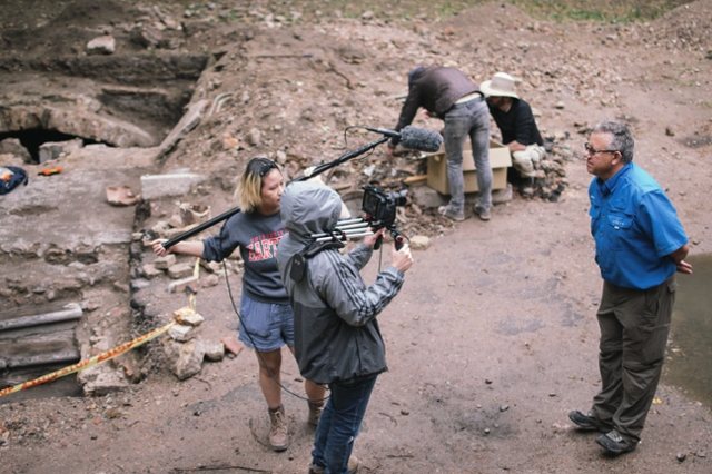 Students Filming at the Great Synagogue