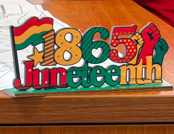 UHart community celebrating Juneteenth in Gengras Student Union