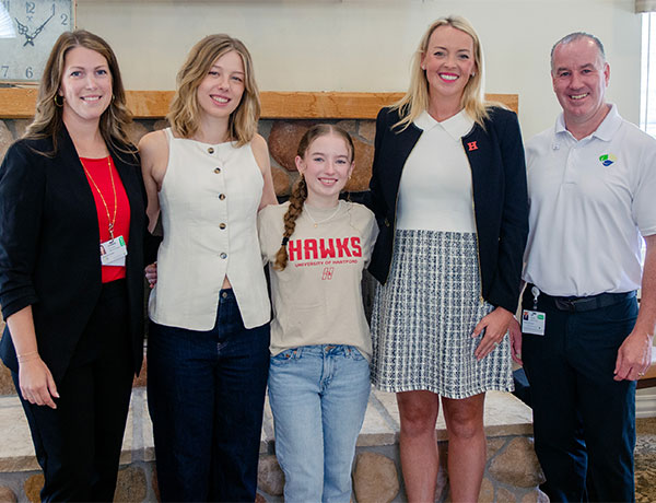 (L to R): Cherie Macri, Director of enCompass at Masonicare; Samantha Mengwasser ’26; Ana Jimenez Baez ’28; Alex Coury; Jon-Paul Venoit ’96, President/CEO, Masonicare.