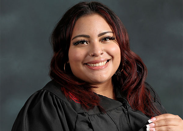 Gabriella Irwin-Parra '25, M'26