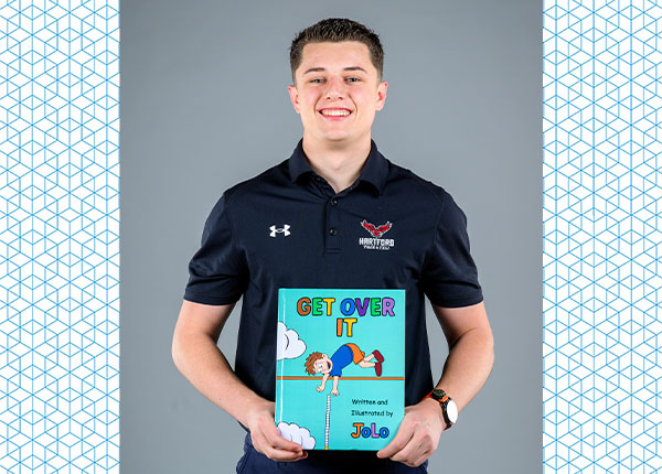 Joey Lothamer ’25, M’26